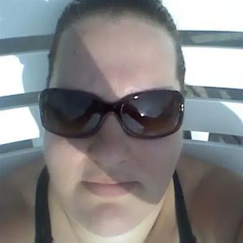 szalonaPszczółka image 1